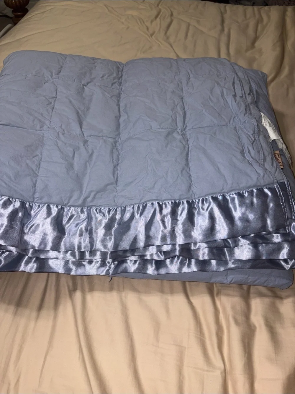 Woolrich Lightweight Down Comforter Blanket Oversized 90” x 98”
